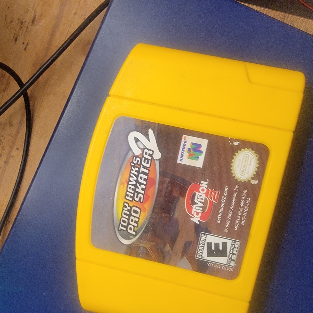 Tony Hawk's Pro Skater 2 Nintendo 64 Cartridge - Yellow